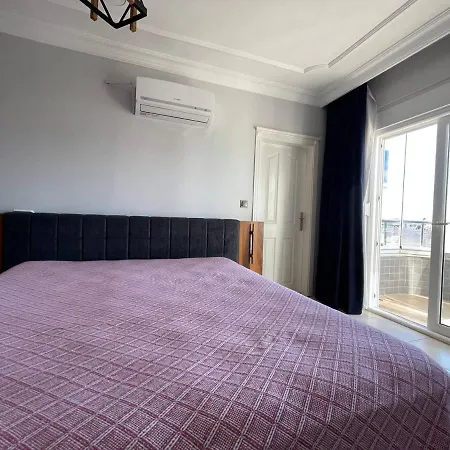 Apartment огромный видовой пентхаус у моря Alanya
