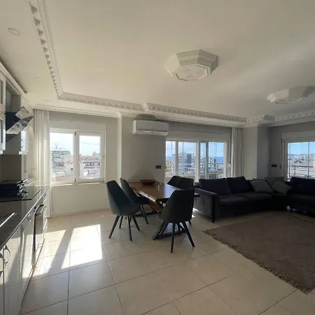 Apartment огромный видовой пентхаус у моря